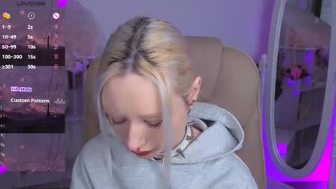 Katia  online show from February 4, 6:30 am