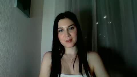 katie_foxi online show from April 10, 8:35 pm