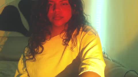 Snapshot of katiuskaxoxo chatting on June 6, 2:16 am Katiuska online show from June 6, 2:16 am