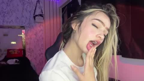 Katleen. online show from December 18, 5:02 am