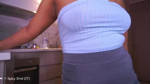 Follow me on instagram and twitter as correaktnees online show from April 19, 7:29 am