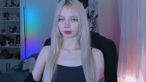 Snapshot of katorysan chatting on March 18, 3:04 pm Katory online show from March 18, 3:04 pm