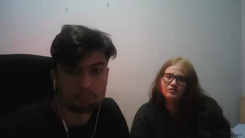 Snapshot of katraxhas chatting on April 11, 9:30 pm EMO online show from April 11, 9:30 pm