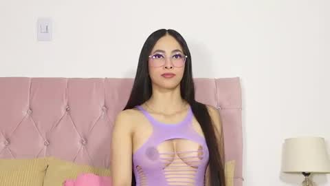 Snapshot of katrina_clarks chatting on August 2, 9:35 pm katrina clark online show from August 2, 9:35 pm