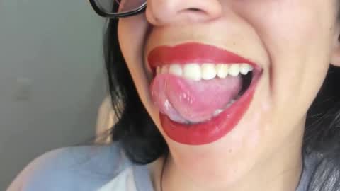 Katty online show from January 5, 6:55 pm