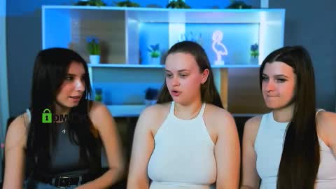 Snapshot of katty_sweeti chatting on March 21, 3:04 pm Kat online show from March 21, 3:04 pm