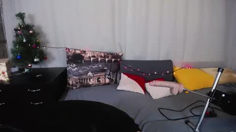 Snapshot of kattyroys chatting on December 30, 1:26 am Katty online show from December 30, 1:26 am