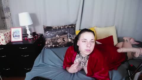 Snapshot of kattyroys chatting on January 25, 12:38 am Katty online show from January 25, 12:38 am
