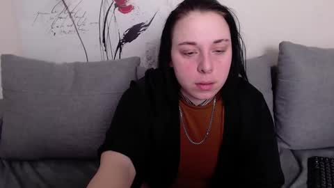 Snapshot of kattyroys chatting on February 11, 1:10 am Katty online show from February 11, 1:10 am