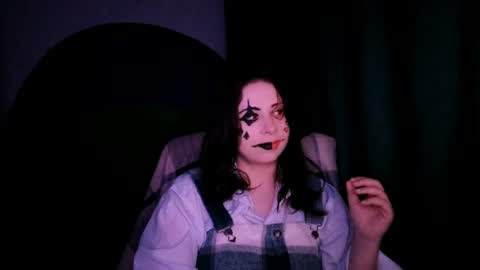 Snapshot of kattyy_summer chatting on June 21, 10:01 pm Kattyy Summer online show from June 21, 10:01 pm