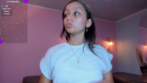 Katy online show from November 11, 6:30 pm