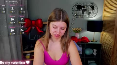 katymeaw online show from February 17, 1:35 am