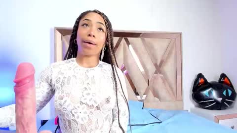 katyortiz online show from October 22, 11:32 am