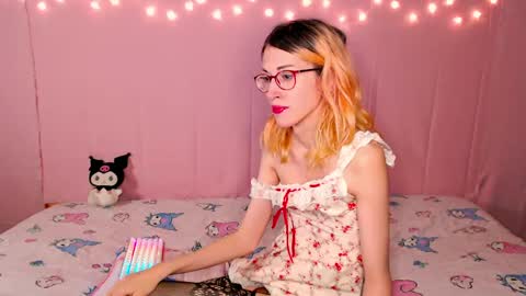 Tiffany online show from May 23, 8:13 pm