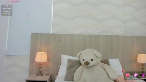   online show from November 20, 11:21 am