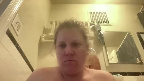 kayceexx33 online show from May 14, 1:18 pm