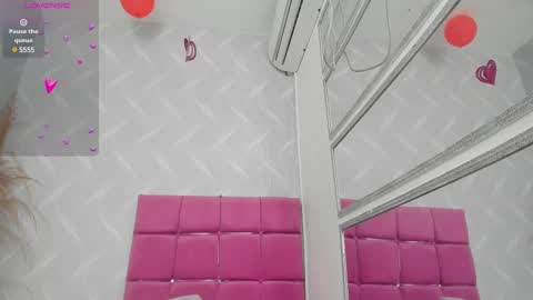 Kayna online show from February 23, 7:28 pm