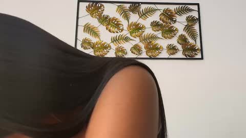 Kayna online show from November 7, 7:25 pm