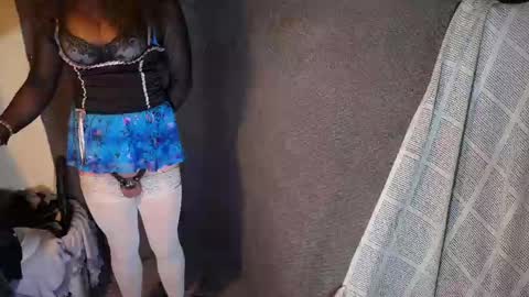 Snapshot of kayorkatie chatting on March 31, 1:22 pm katie online show from March 31, 1:22 pm