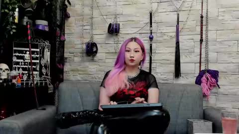 Miss Kazia online show from May 28, 1:14 am