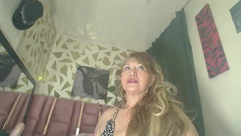 KAZSANDRAH online show from September 14, 5:23 pm