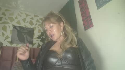 KAZSANDRAH online show from September 21, 4:47 am