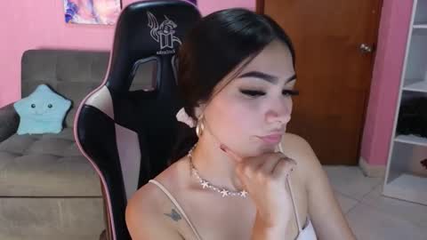 keeiity_moon online show from March 3, 8:59 pm