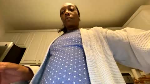 Keephimcum69me online show from April 19, 6:24 am