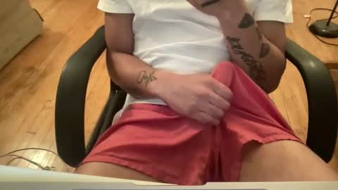 Snapshot of keesey23 chatting on December 15, 4:17 am Keesey23 online show from December 15, 4:17 am