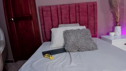 Keimy Wilde online show from December 20, 6:15 pm