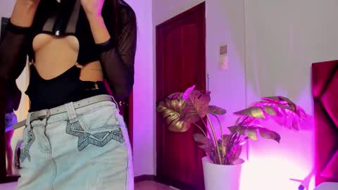 Keimy Wilde online show from January 9, 5:59 pm