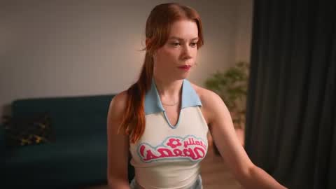 keira_knight online show from June 14, 10:34 pm