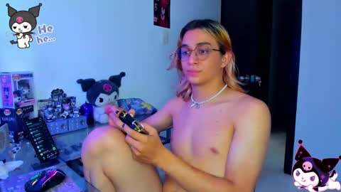 Keita moon online show from October 4, 8:51 pm