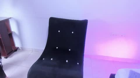 Snapshot of keitch_cute chatting on May 15, 2:35 pm keitch_cute online show from May 15, 2:35 pm