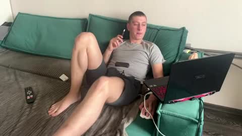 Snapshot of keksik__ chatting on June 3, 5:21 am keksik__ online show from June 3, 5:21 am