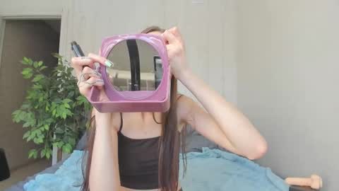 Snapshot of kelly_gerzikaaa chatting on February 27, 3:17 am kelly_gerzikaaa online show from February 27, 3:17 am