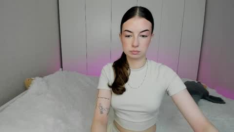 kelly_sal online show from May 23, 8:07 am