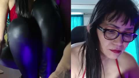 Snapshot of kelly_squirting chatting on June 18, 6:56 pm KELLY online show from June 18, 6:56 pm