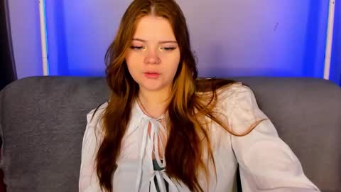 Kellyfiery online show from March 26, 8:20 am