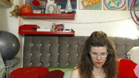 kelly online show from May 30, 12:41 am