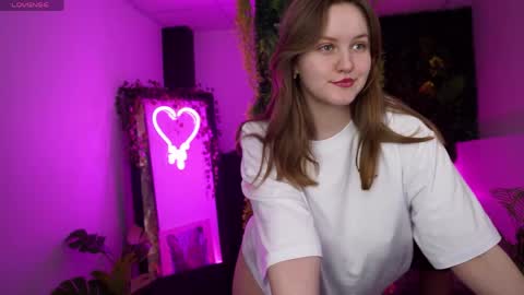 kelly online show from April 9, 11:59 am