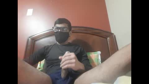 Snapshot of ken771 chatting on February 6, 2:49 am ken771 online show from February 6, 2:49 am