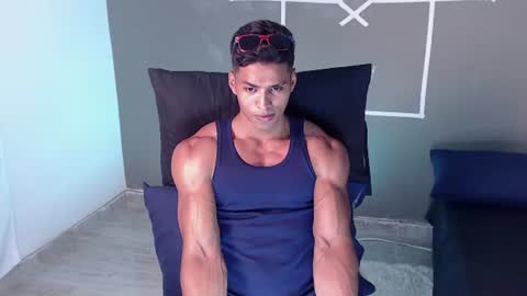 Snapshot of ken__owensx chatting on July 13, 8:11 pm ken__owensx online show from July 13, 8:11 pm