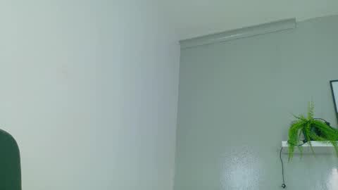   online show from October 13, 10:15 am