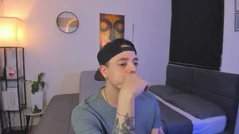kendel_dimitri online show from July 14, 1:41 am