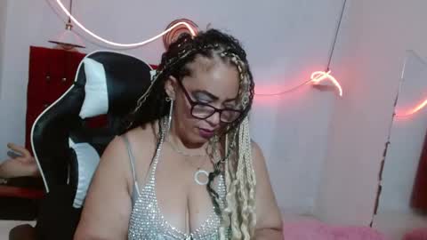 kendra_lust_69 online show from June 5, 3:46 am