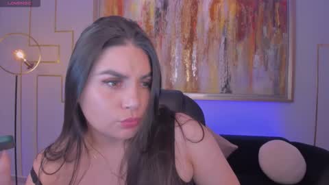 Snapshot of kendraclark_ chatting on March 4, 3:34 am K E N D R A online show from March 4, 3:34 am