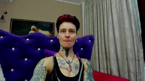 Snapshot of kennyvibe chatting on February 20, 6:19 pm kennyvibe online show from February 20, 6:19 pm