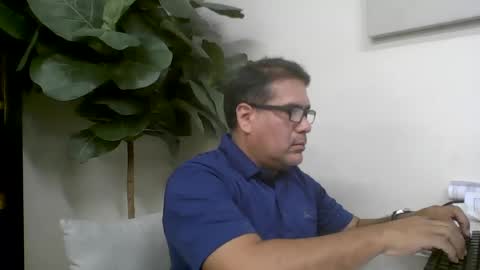 Snapshot of kenpashi0199 chatting on July 16, 2:34 pm kenpashi0199 online show from July 16, 2:34 pm