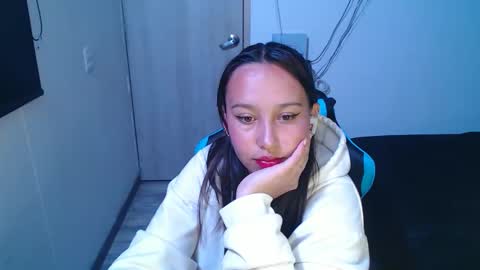 kenshi2302 online show from December 2, 9:54 pm